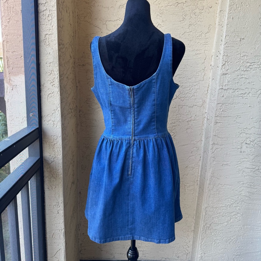 Gianni Bini Violet Denim A-line Mini Dress Sz 10 Scoop Neck Sleeveless Stretch - Picture 3 of 12